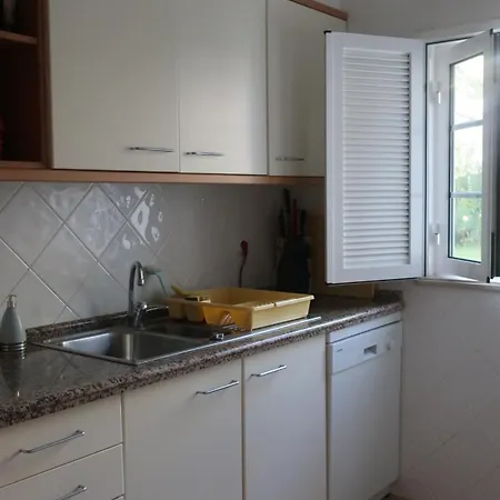 Garden Villa, Cosy House By The Sea Hébergement de vacances *