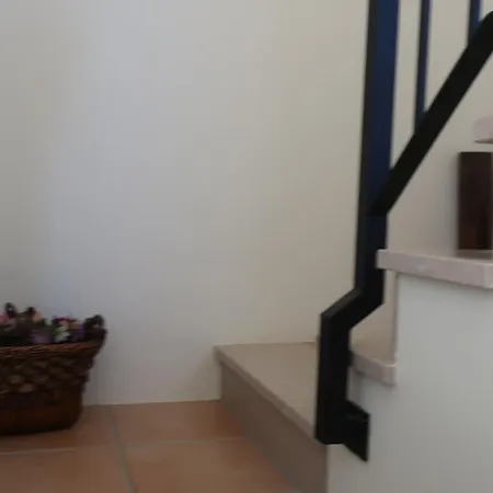 Garden Villa, Cosy House By The Sea Hébergement de vacances *