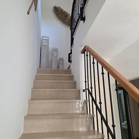 بيت للعطل Garden Villa, Cosy House By The Sea Praia Verde