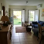 Nyaraló Garden Villa, Cosy House By The Sea Praia Verde