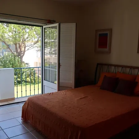Garden Villa, Cosy House By The Sea Semesterbostad Praia Verde